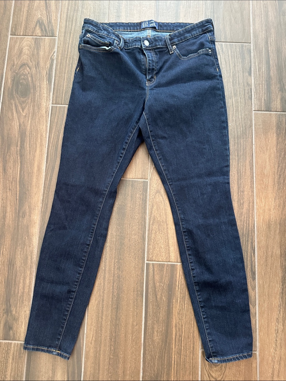 GAP Women's Legging Jeans 31